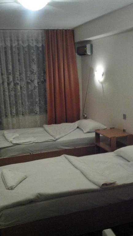 Central Park Family Hotel 卡瓦尔纳 客房 照片